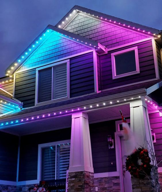 Customizable permanent Christmas lights in Plano